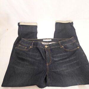 Chico’s Platinum Denim Crop Jeans 3 XL/16  40" x 27.5" Silver Cuffs